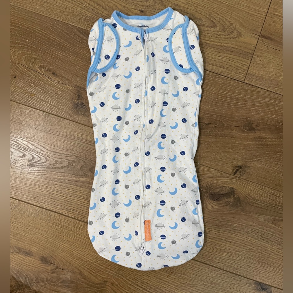 Swaddle Me Large Arms In Or Out Convertible Transition Swaddle Large Space